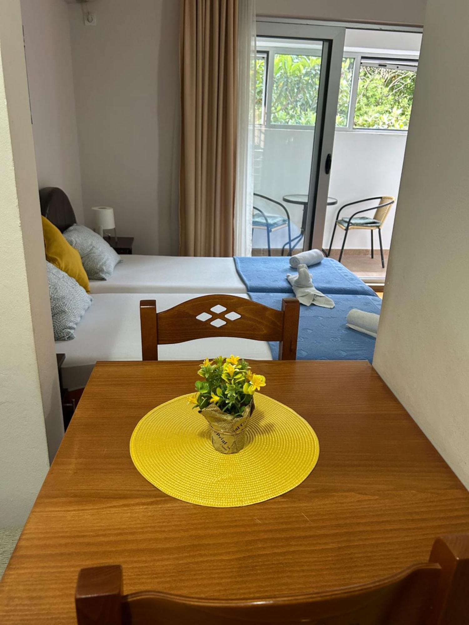 Apartments Mitende Будва Екстериор снимка